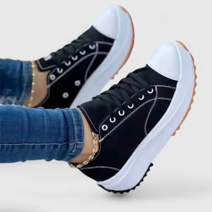 Kelly | Women&